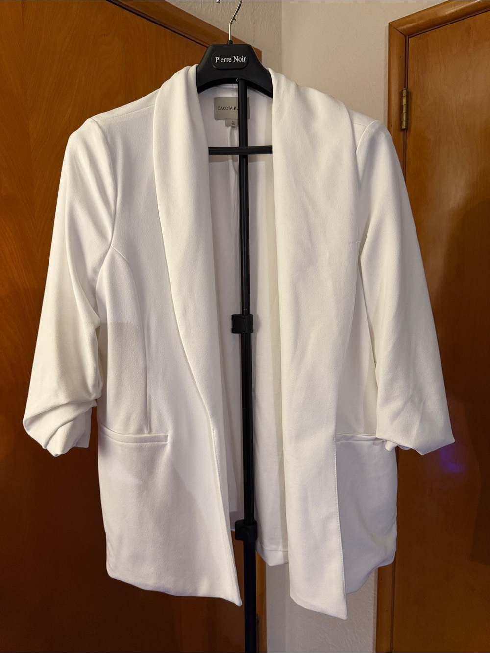 Dana Buchman White Open-Front Shawl Collar Blazer